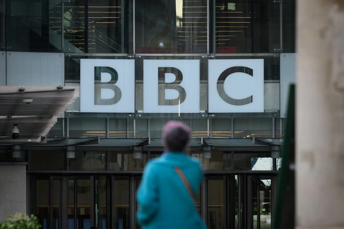 BBC to force more to pay licence fee with ‘YouTube tax’