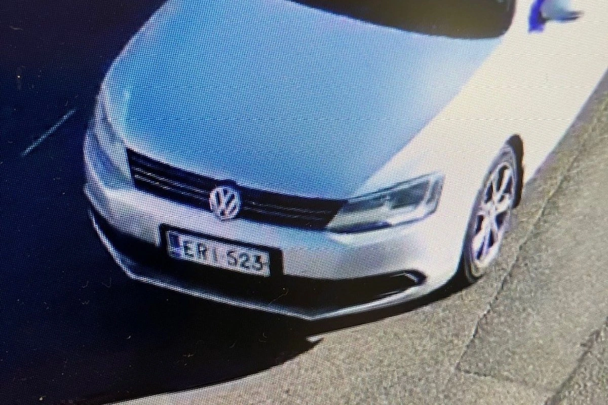 Полиция ищет автомобиль Volkswagen Jetta. Передвигавшиеся на нем люди совершили преступление