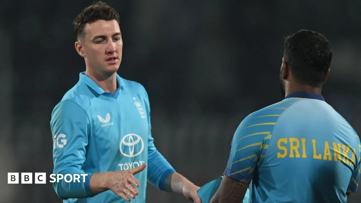 England out of tri-series after Sri Lanka beat Pakistan