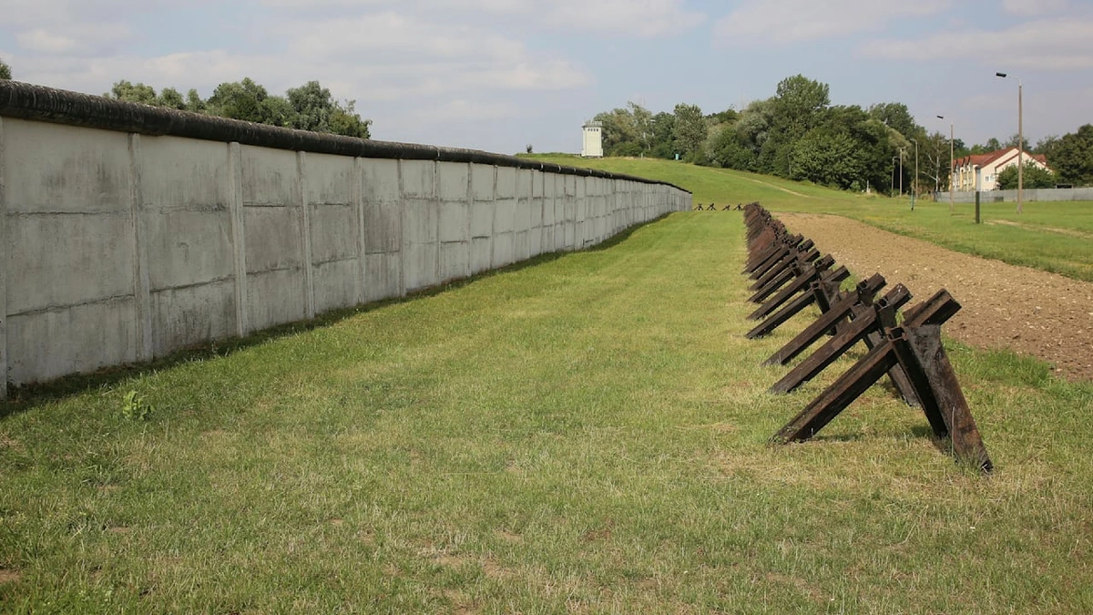 Stromtrasse soll über DDR-Denkmal verlaufen: Riesenzoff wegen dieses Projekts