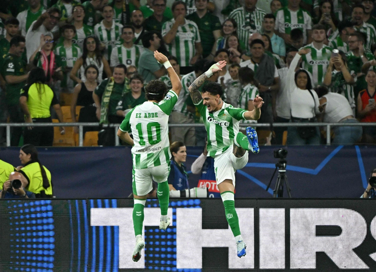 El Betis vence al Oporto en su estreno Champions en casa