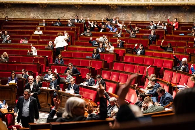 Budget 2027 : les députés rejettent largement la partie « recettes » en commission, le texte débattu à partir de mardi dans l’Hémicycle
