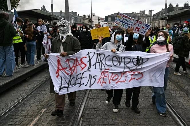 Mouvement lycéen et étudiant : Parcoursup, effectifs, bac… le gouvernement apporte sa première réponse politique, sans éteindre la mobilisation