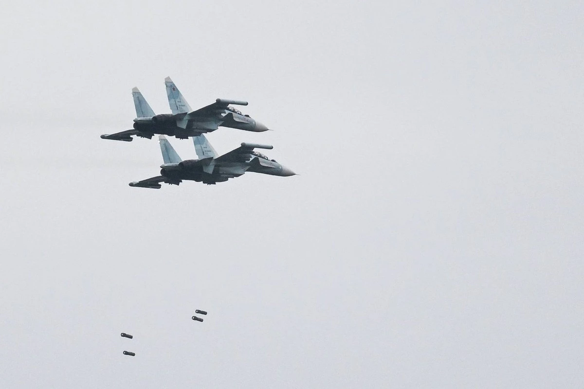 ВИДЕО | В Калининградской области разбился российский истребитель