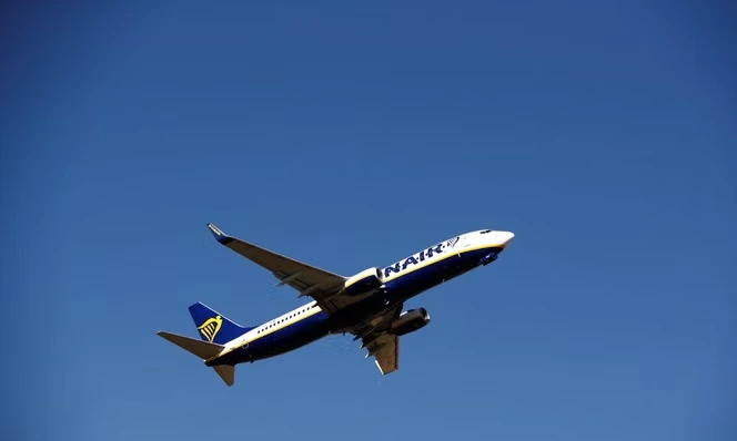 A Beauvais, avec les passagers de Ryanair, plongée dans l’univers des vols ultra-low cost : « Je paie 35 euros pour l’aller-retour, mais c’est parce que je n’emporte qu’un tout petit sac à dos »