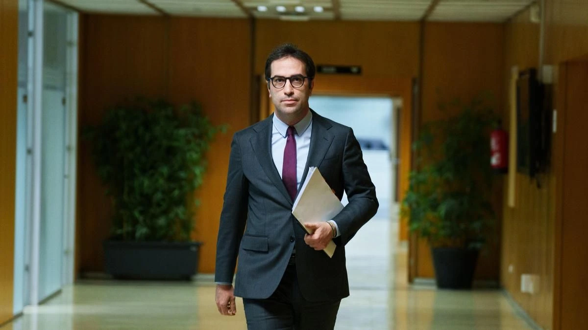 El Gobierno abre la puerta a aprobar, tras las elecciones y en funciones, la subida de las pensiones