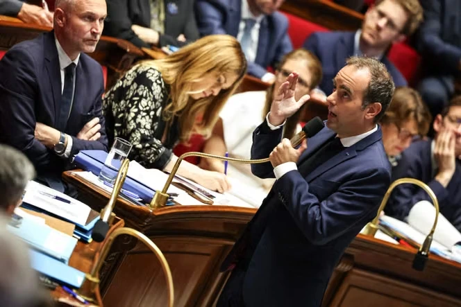 Attentat raciste de Trappes : Sébastien Lecornu dénonce « des gens qui portent des discours qui finissent par armer d’autres qui, eux, passent à l’acte »