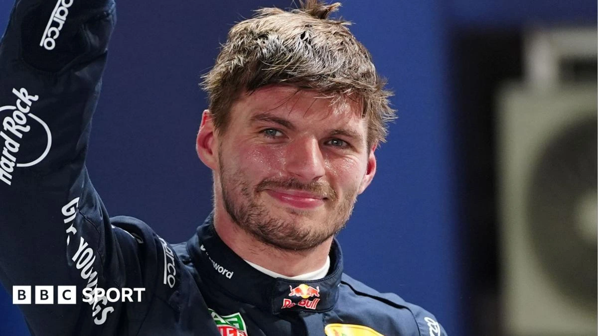 Verstappen beats Ferraris to Singapore pole